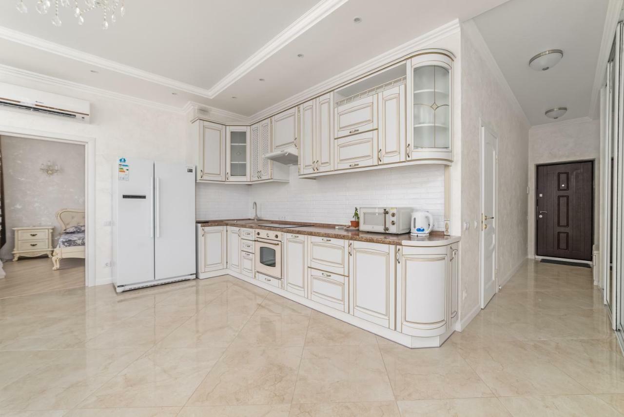 Vip Level Sea View Apartment Odessa Esterno foto